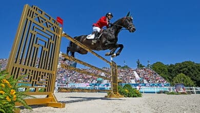 Andrés Azcárraga de México, montando a Contendros 2, en la prueba de Salto Individual en los Juegos Olímpicos París 2024.