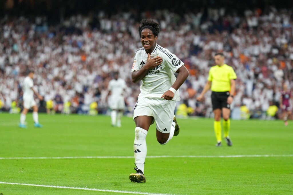 Las Palmas vs Real Madrid: Endrick viene de marcar su primer gol con la camiseta merengue, convirtiéndose en el extranjero más joven en anotar con la "Casa Blanca" Foto: getty images.