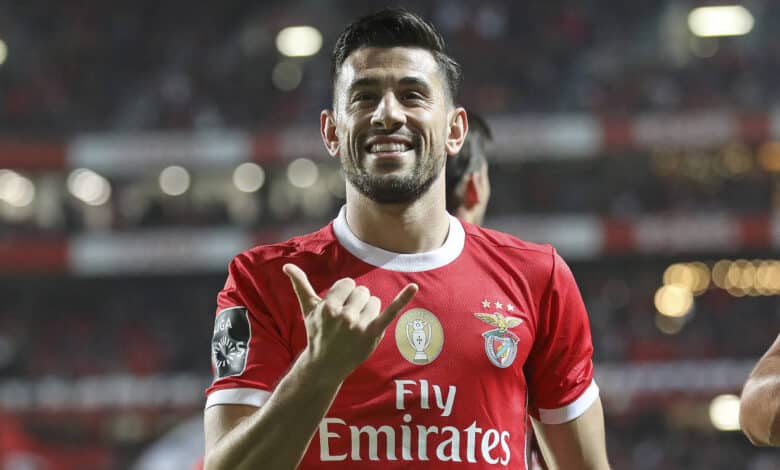 Pizzi Fernandes, objetivo de FC Juárez. Jugando con SL Benfica en 2020 por la Liga NOS de Portugal.