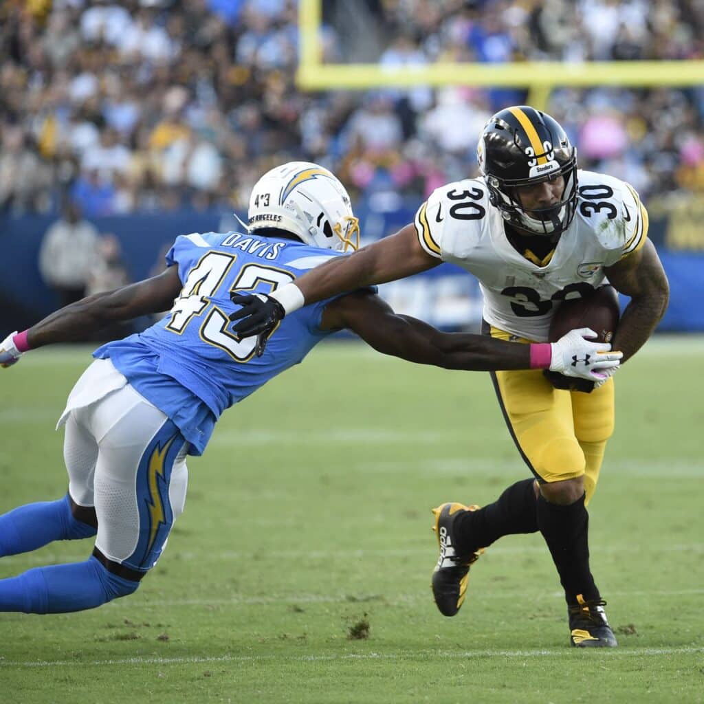 Los Ángeles Chargers vs Pittsburgh Steelers, un encuentro importante para la Semana 3 de la NFL.