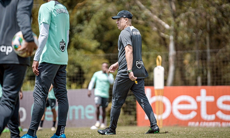 Efraín Juárez prepara cambios para el Atlético Nacional vs. Junior de este jueves