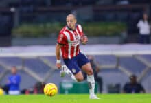 Javier Hernández suma 17 partidos de 36 posibles con Chivas en el AP 2024.