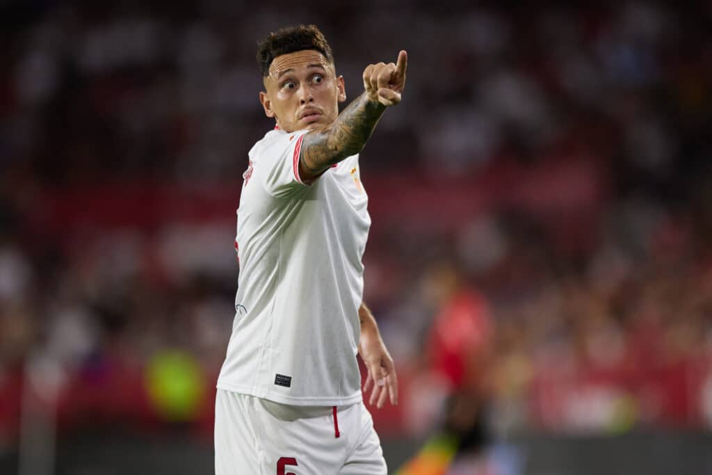 El jugador argentino, Lucas Ocampos, sumó 10 goles en 73 partidos con la camiseta del Sevilla.