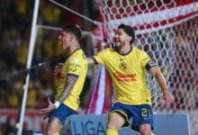 Con América, Henry Martín suma cinco goles ante los Pumas.