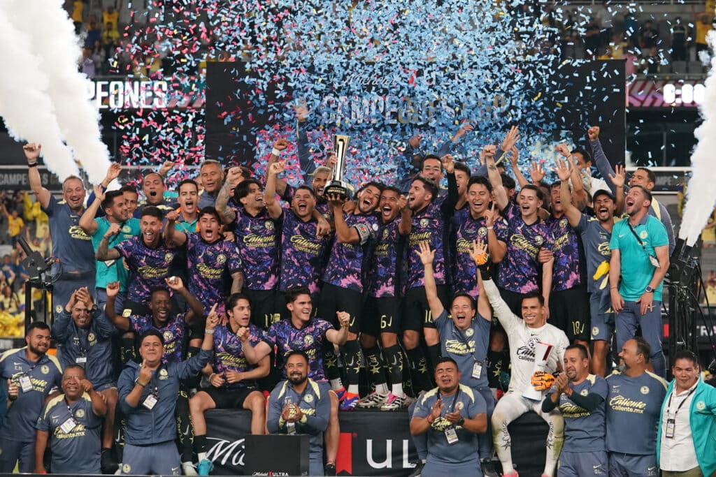 André Jardine conquistó su primer titulo internacional con el América.