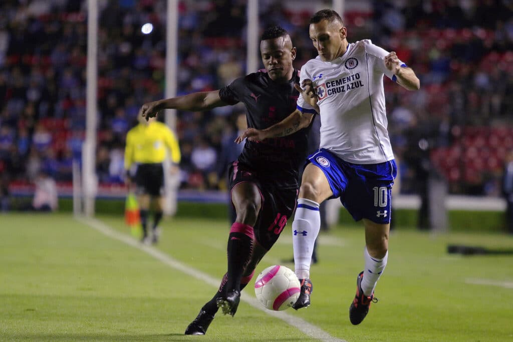 Christian Giménez sumó 62 goles en 236 duelo oficiales con Cruz Azul.