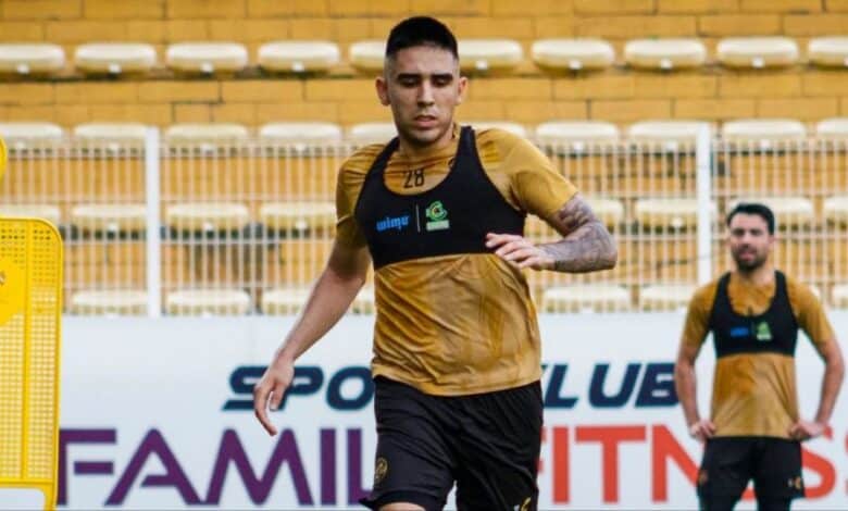 Luis Ruíz futbolista de Dorados de Sinaloa