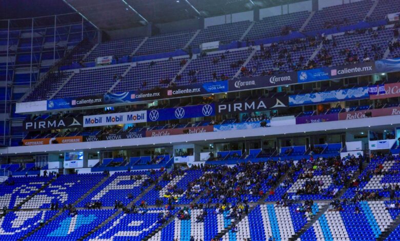 Estadio Cuauhtémoc, en Puebla, México. Semi vació en el partido entre el equipo local, Puebla, ante FC Juárez por Liga MX Apertura 2024