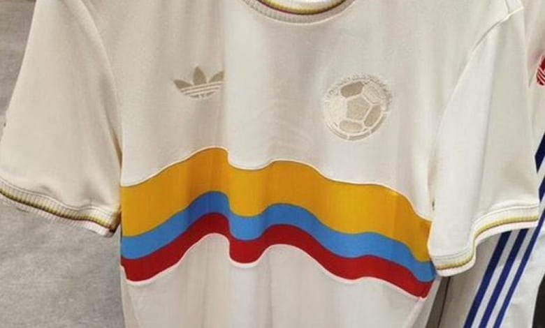 Camiseta centenario Selección Colombia