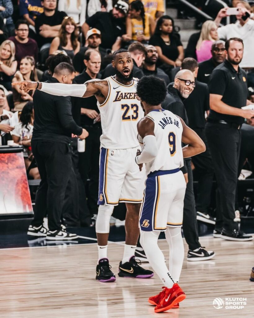 Lebron y Bronny James hicieron historia en la pretemporada de la NBA.