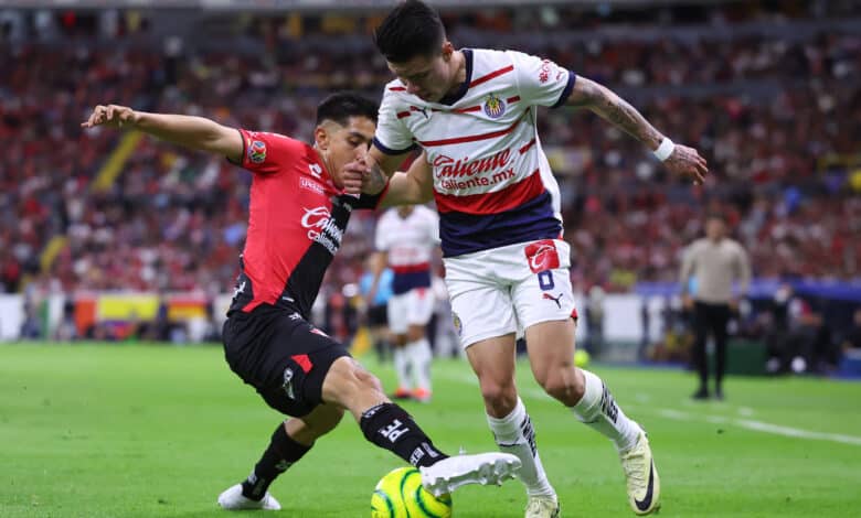 En sus últimos duelos, Chivas tiene una ventaja de siete duelos ganados ante Atlas por el "Clásico Tapatío".