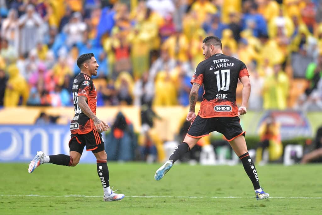 Monterrey vs Tigres en el "Clásico Regio".