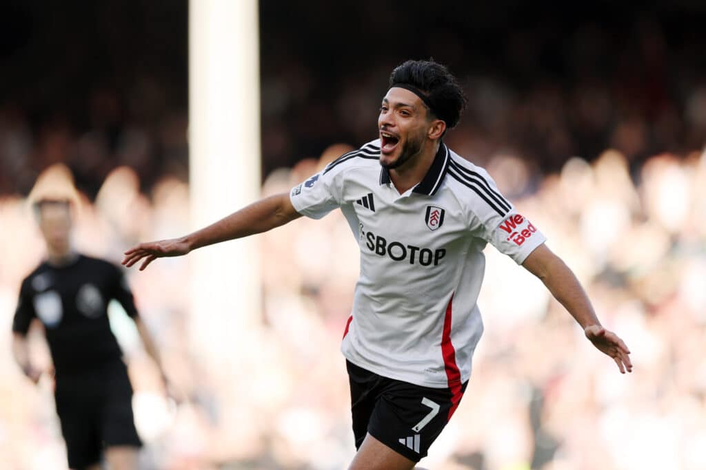 Chelsea vs Fulham: Raúl Jiménez busca agrandar su leyenda en Premier League, siendo uno de los mexicanos con más goles en la mejor competencia europea. (Photo by Richard Heathcote/Getty Images)