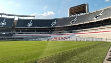 El estado del campo de juego del Estadio Monumental después de los recitales de Paul McCartney