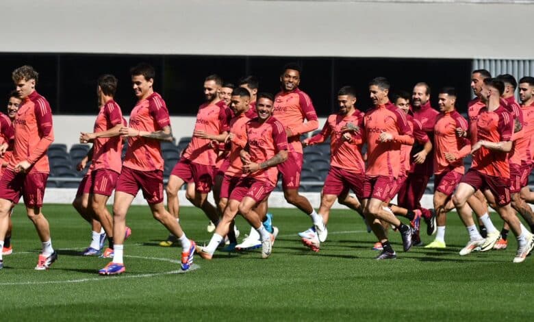 River entrenó en el Monumental pensando en lo que viene