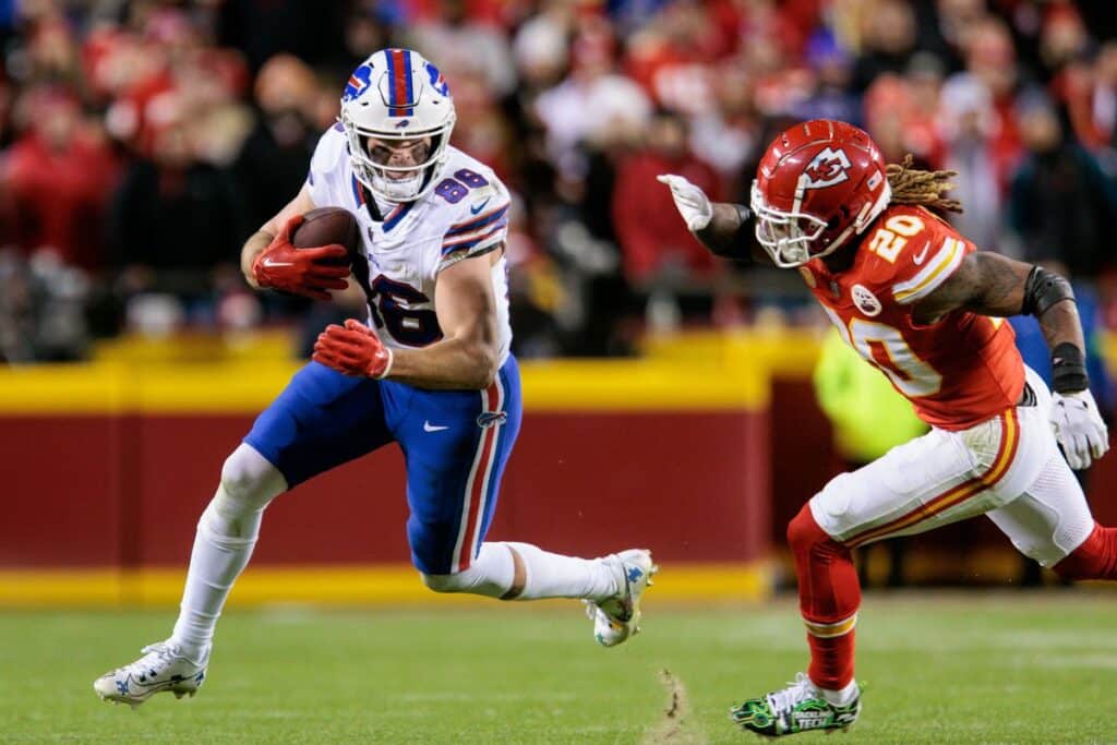 Buffalo Bills vs Kansas City Chiefs, uno de los partidos más esperados de la Semana 11 de la NFL.