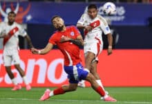 Perú vs Chile juegan en Lima la edición más importante del clásico del Pacífico.