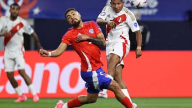 Perú vs Chile juegan en Lima la edición más importante del clásico del Pacífico.