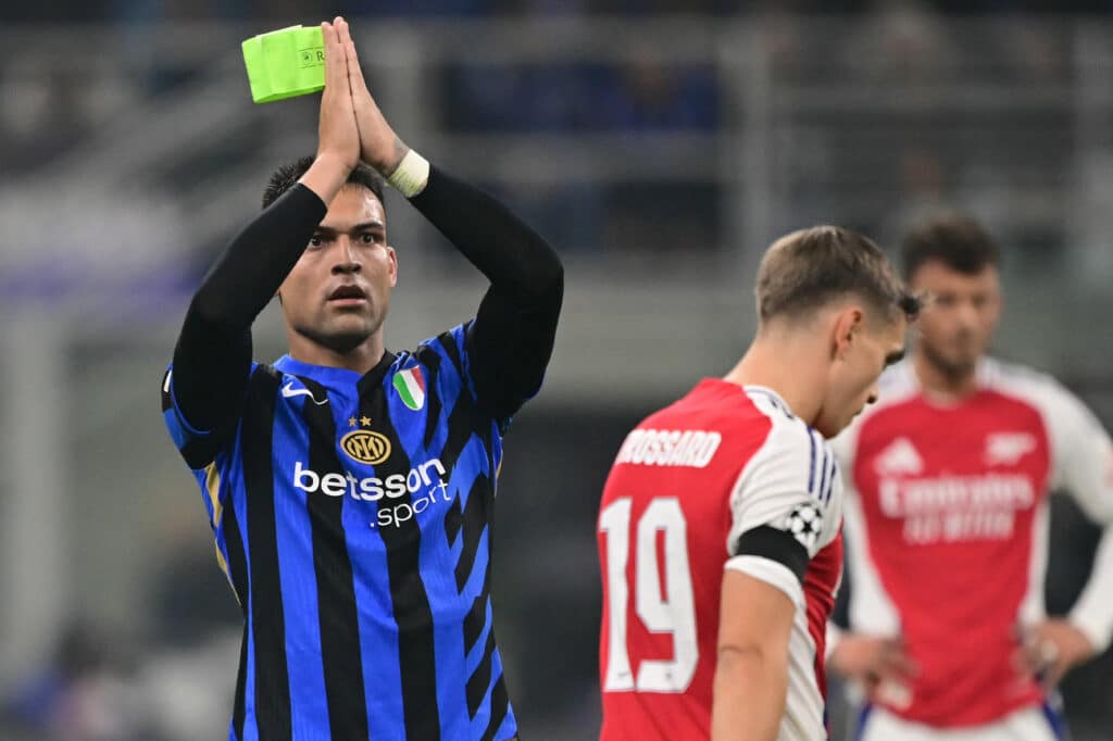 Inter vs Napoli: los neroazurro vienen de lograr una gran triunfo en UEFA Champions League, dónde demostraron su tremenda defensiva ante Arsenal. (Photo by Marco BERTORELLO / AFP) (Photo by MARCO BERTORELLO/AFP via Getty Images)