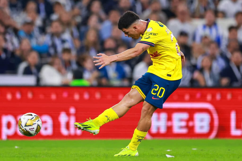 Richard Sánchez sumpo su gol 19 con la playera del América