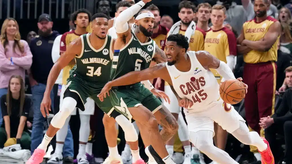 Cleveland Cavaliers vs Milwaukee Bucks será uno de los partidos especiales de viernes de la NBA. 