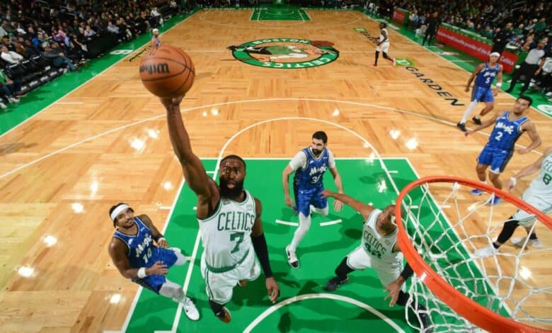 Boston Celtics vs Orlando Magic será uno de los encuentros especiales de la jornada de viernes de la NBA. (@NBA)