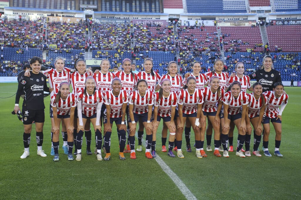 Necaxa vs Chivas por el torneo Clausura 2025