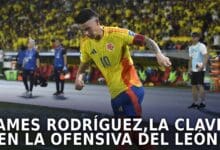 James Rodríguez con la playera de la Selección de Colombia.