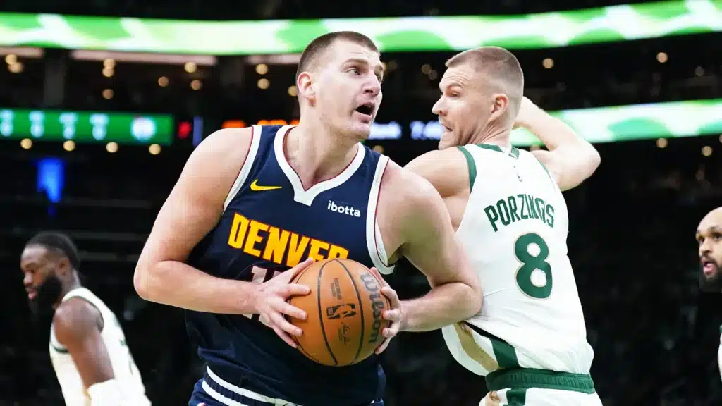 Denver Nuggets vs Boston Celtics será uno de los partidos especiales de esta jornada de miércoles en la NBA. (@NBA)