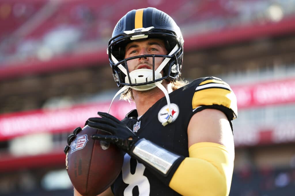 2022 NFL Preview: Steelers move on from Big Ben, and there are