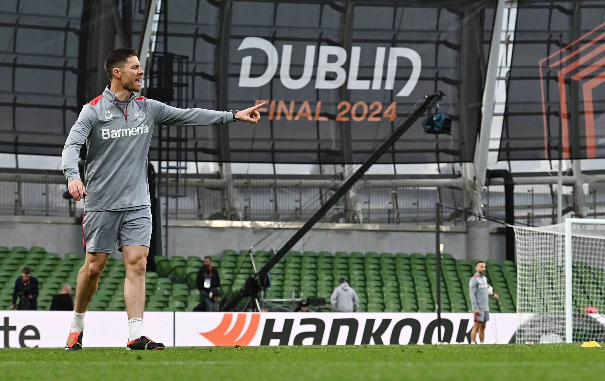 DUBLIN, IRELAND - MAY 21: Xabi Alonso, Head Coach of Bayer Leverkusen, gives the team instructions during a training session ahead of their UEFA Europa League 2023/24 final match against Atalanta BC at Dublin Arena on May 21, 2024 in Dublin, Ireland.