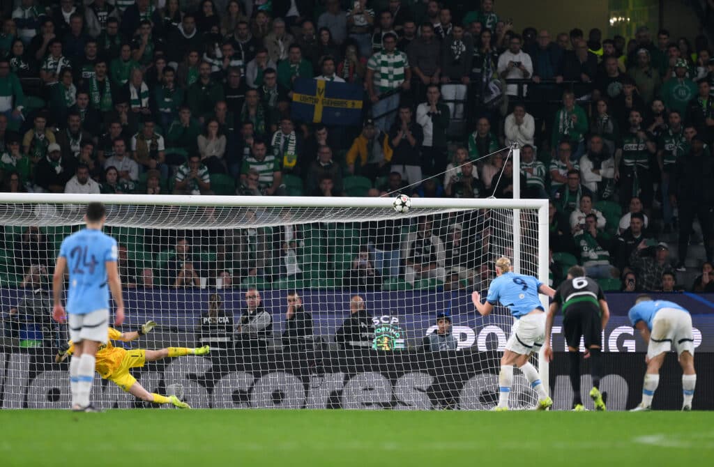 Erling Haaland of Manchester City misses a penalty during the UEFA Champions League 2024/25 League Phase MD4 match between Sporting Clube de Portugal and Manchester City at Estadio Jose Alvalade on November 05, 2024 in Lisbon, Portugal.