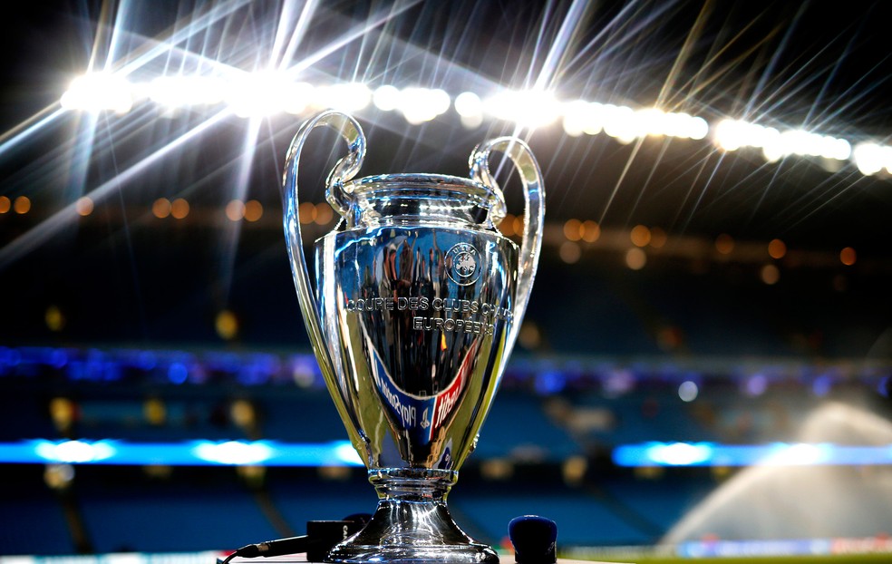 Uefa confirma adiamento de finais da Champions e da Europa League