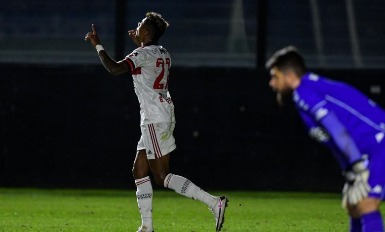 Vasco 1 X 2 Flamengo: Veja A Repercussão Do Clássico Dos Milhões ...