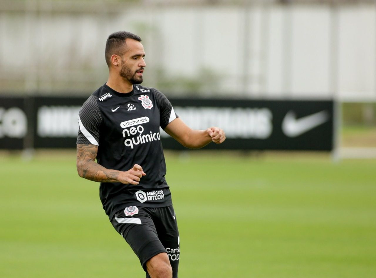 Renato Augusto marca golaço e torcida vai à loucura na web - 365Scores ...