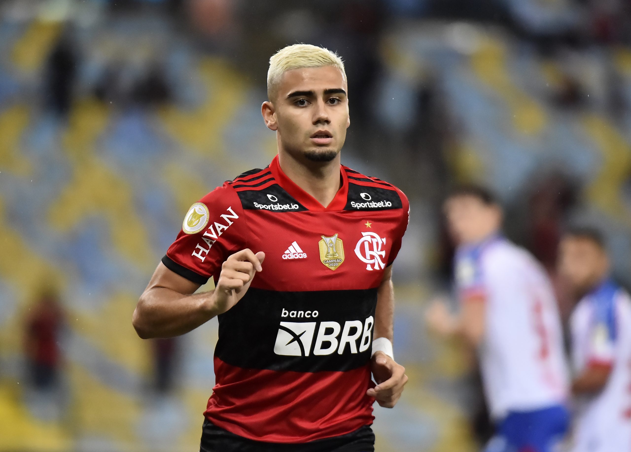 Torcedores do Palmeiras provocam Andreas Pereira, ex-Flamengo