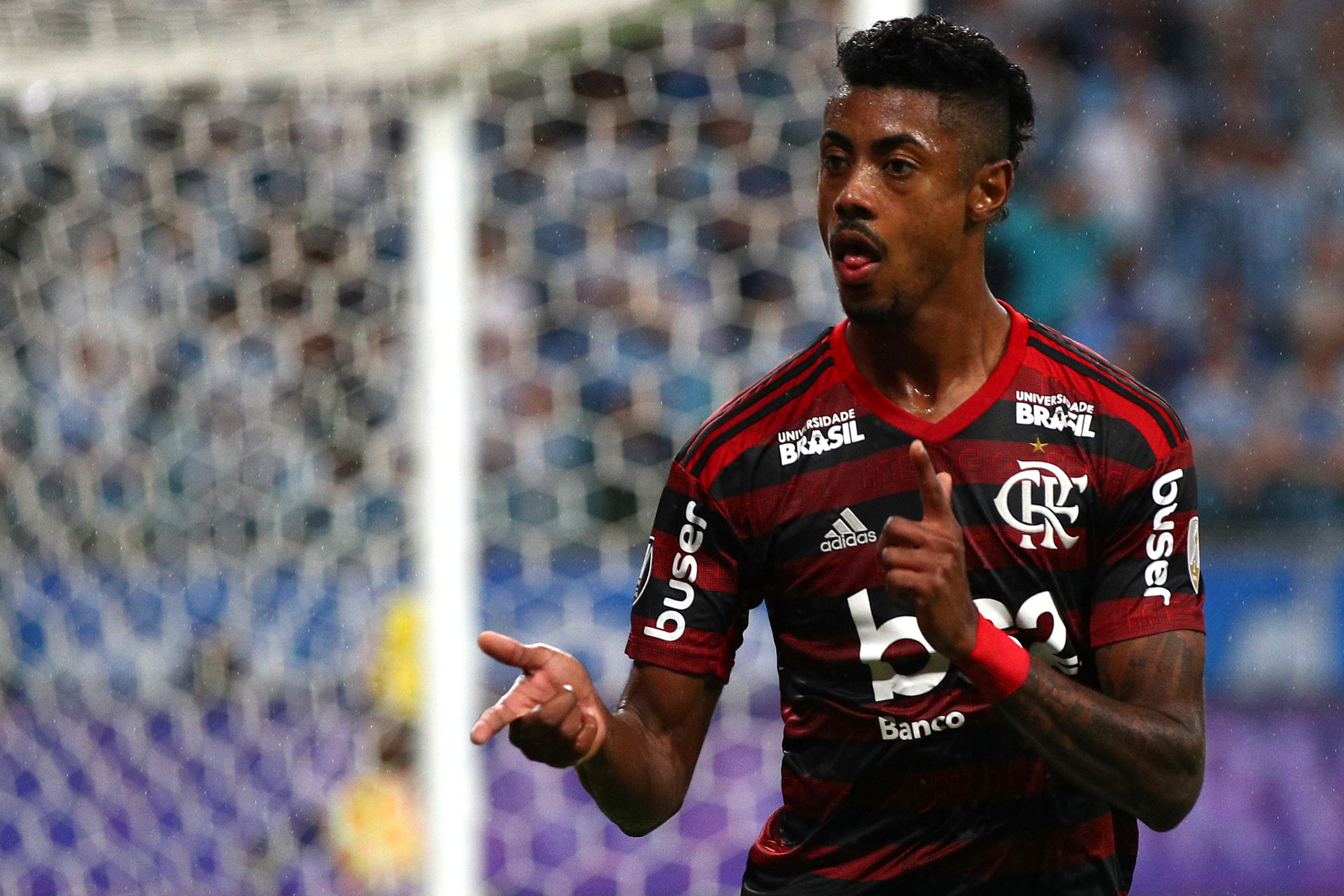 Flamengo e Bruno Henrique chegam a acordo por renovação de