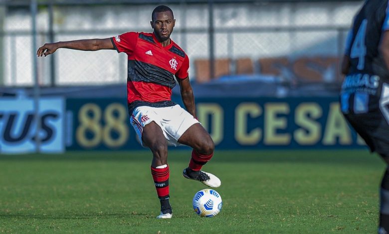 Time Da Série B Anuncia Contratação De Zagueiro Otávio, Do Flamengo ...