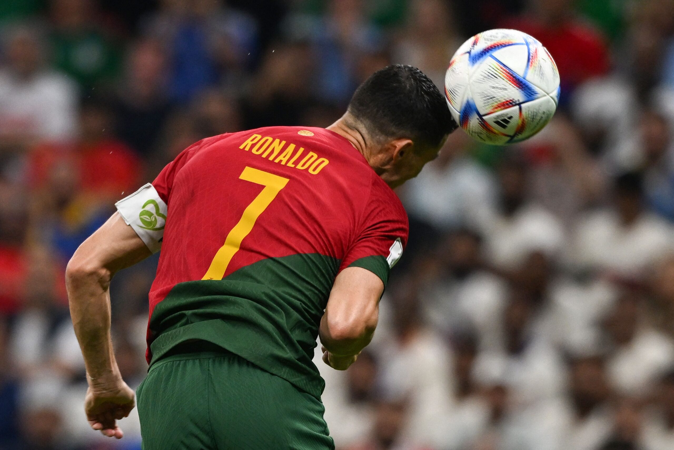 Cristiano Ronaldo está prestes a bater recorde de mais jogos por seleção:  Me deixaria orgulhoso, eliminatórias da eurocopa