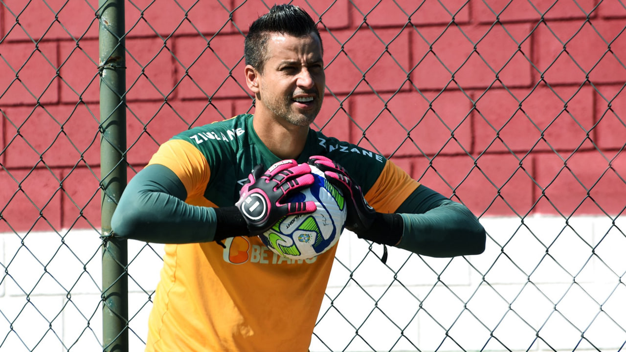 Fluminense renova contrato com Fábio até o fim de 2025 365Scores