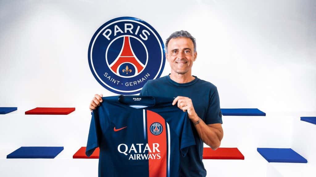 PSG Anuncia Luis Enrique Como Técnico - 365Scores - Notícias De Futebol