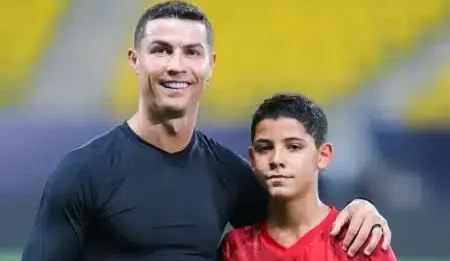 Cristiano Ronaldo em campo! Onde assistir Al-Nassr x Damac pela