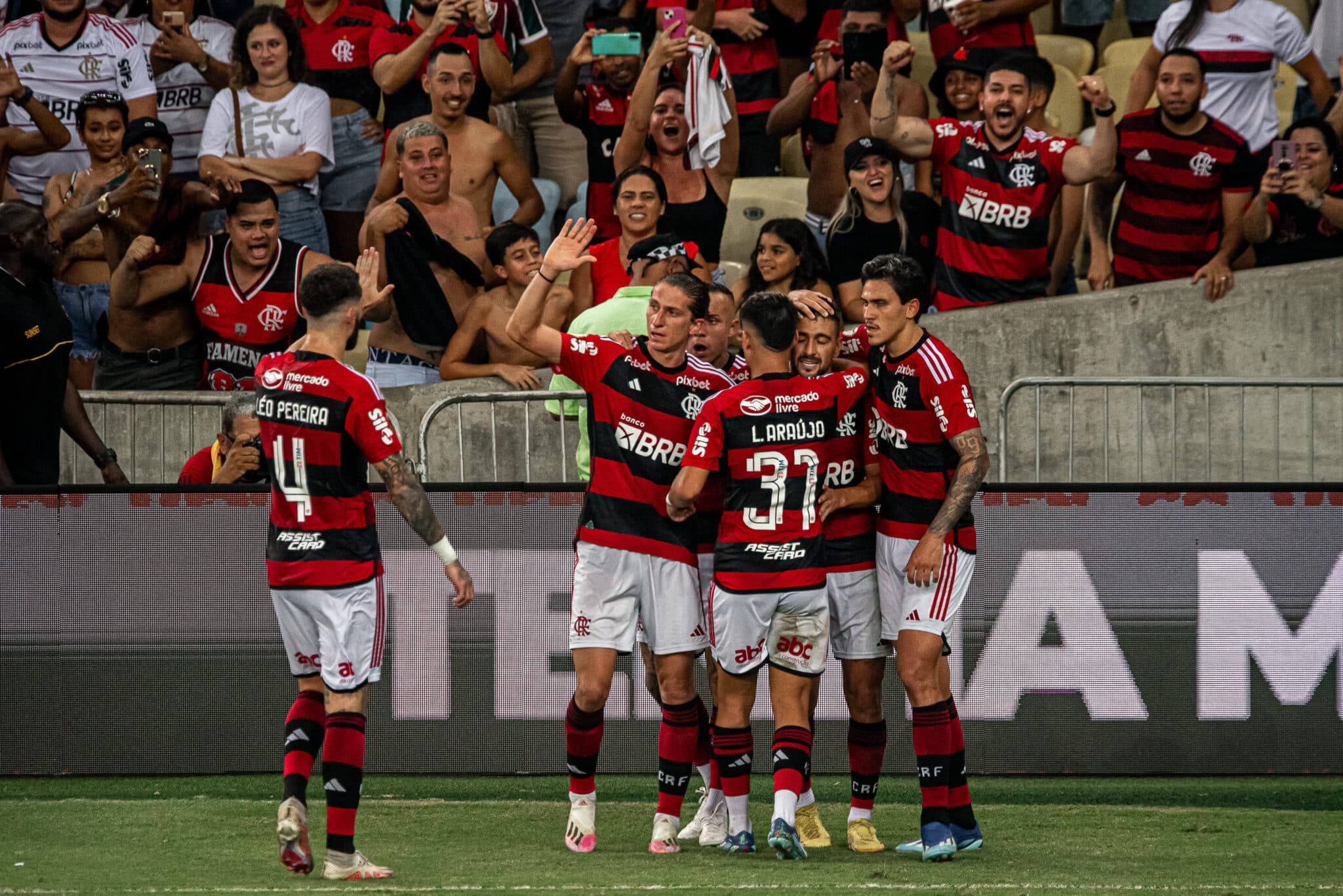 Flamengo: Nove jogadores vão para último ano de contrato