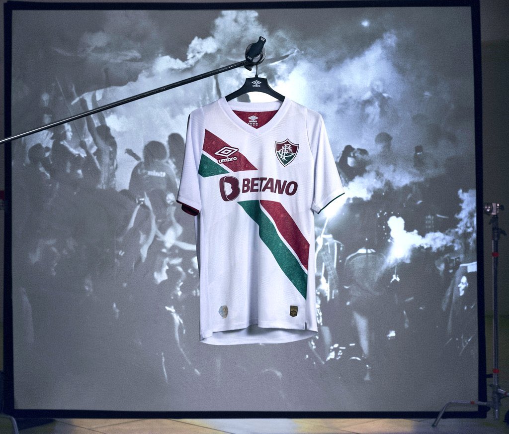 Nova camisa do Fluminense