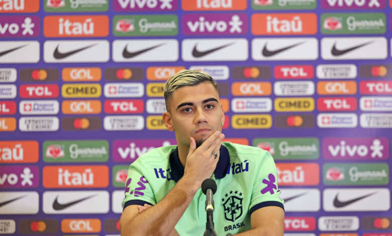 Andreas Pereira em coletiva pela Seleção