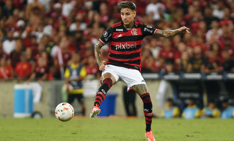 Erick Pulgar, do Flamengo, é substituído