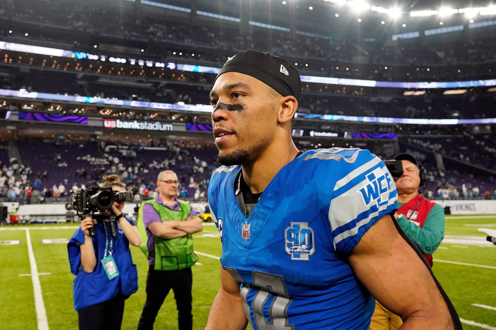 Amon-Ra St. Brown pelo Detroit Lions