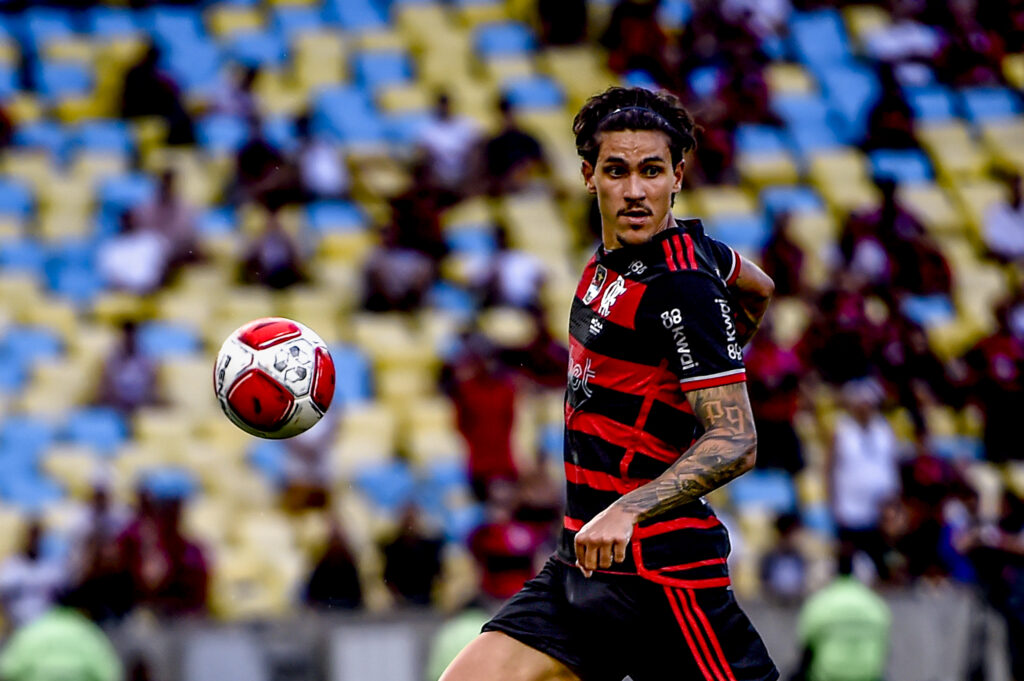 Pedro jogando pelo Flamengo