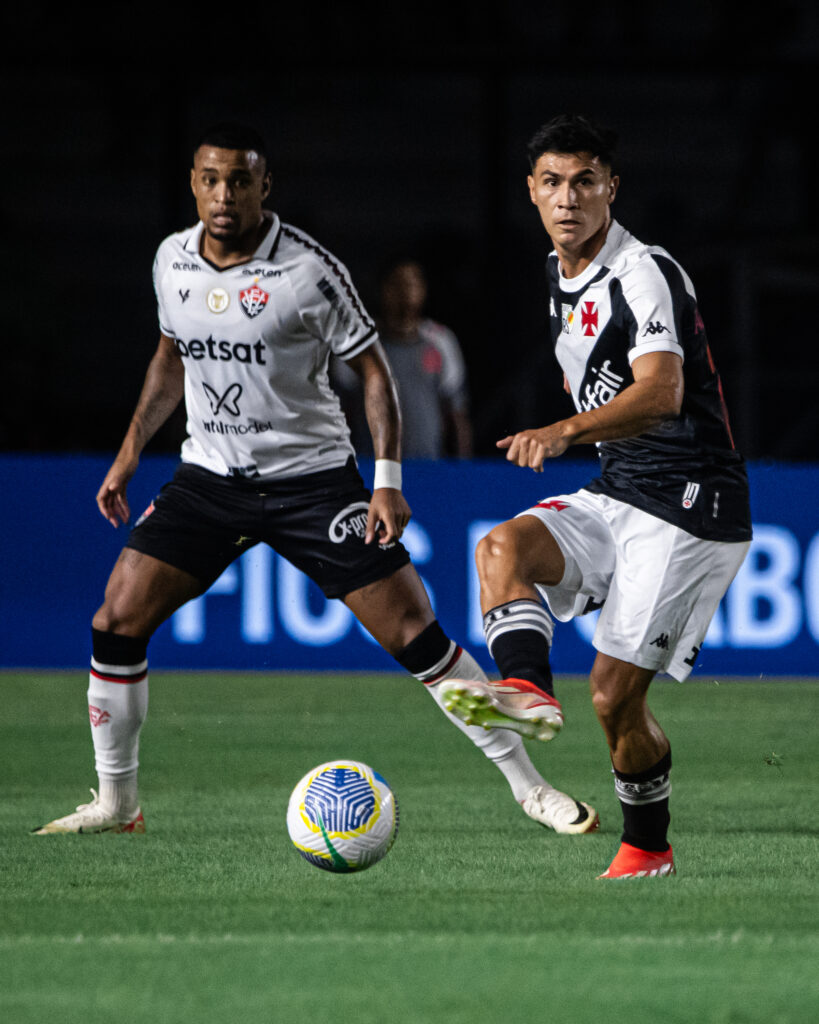 Vasco x Vitória pela 6ª rodada do Brasileirão