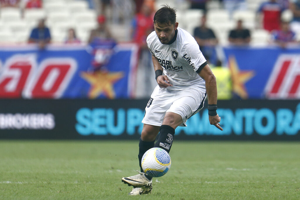 Romero foi punido pelo Botafogo